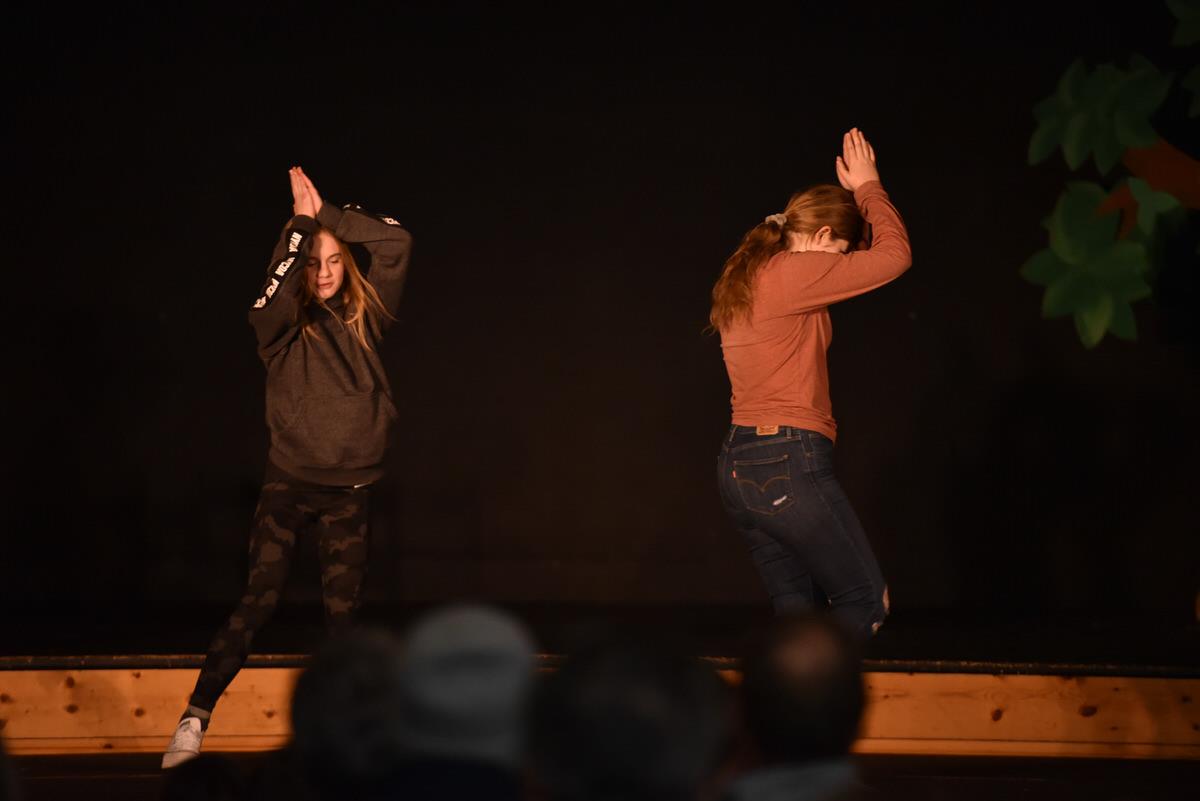 tch-compass-theaterweek-04-2.jpg