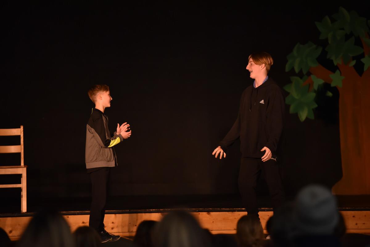 tch-compass-theaterweek-06-2.jpg