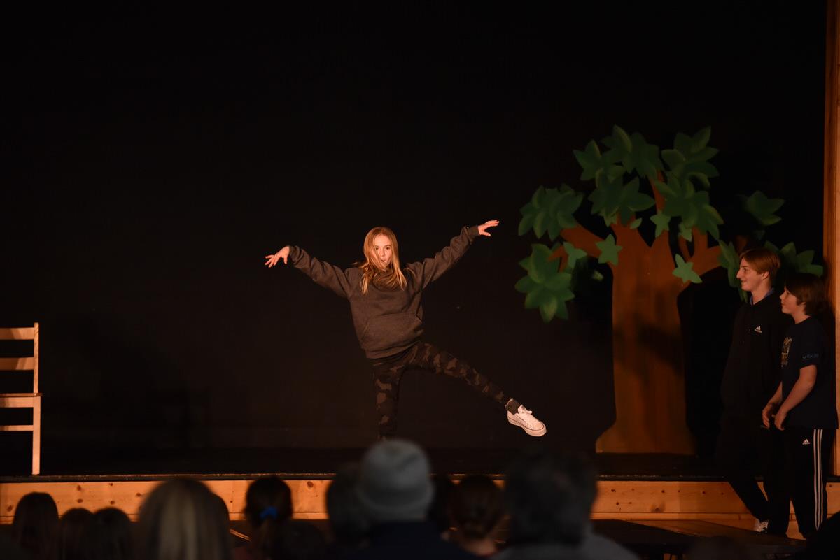 tch-compass-theaterweek-08-2.jpg