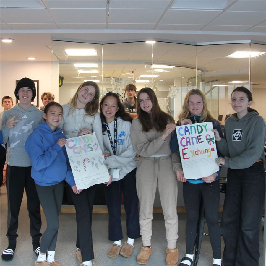 Community Bulletin at The Children's House Community Bulletin at The Children's House